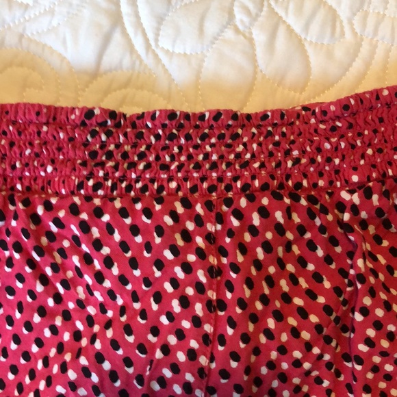 Jessica Simpson Shorts - Picture 5 of 6